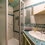 1 A La Maison Mosaic