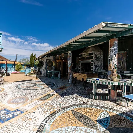 Vakantiehuis 1 A La Maison Mosaic *