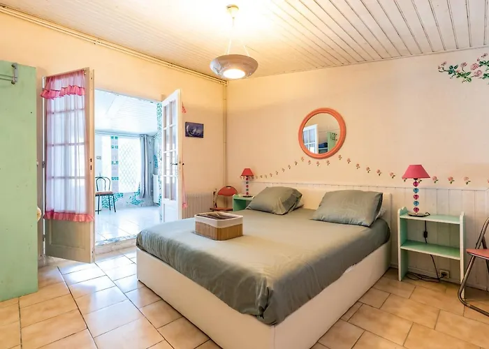 1 A La Maison Mosaic Semesterbostad